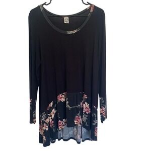 SUN‎ & MOON Women's Tunic Top Black Floral Cuff Detail Feminine Casual